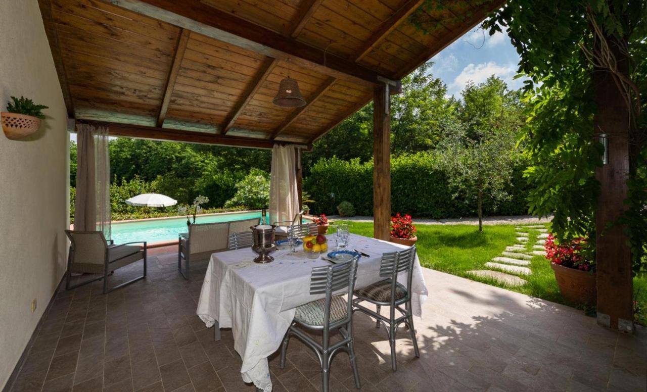 Villa Con Piscina Esclusiva Nel Verde Lucca Kültér fotó